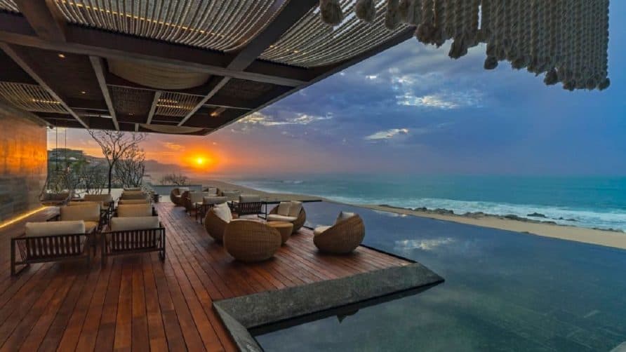 Traveling to Cabo? Consider the Benefits of a Timeshare or Private Residence